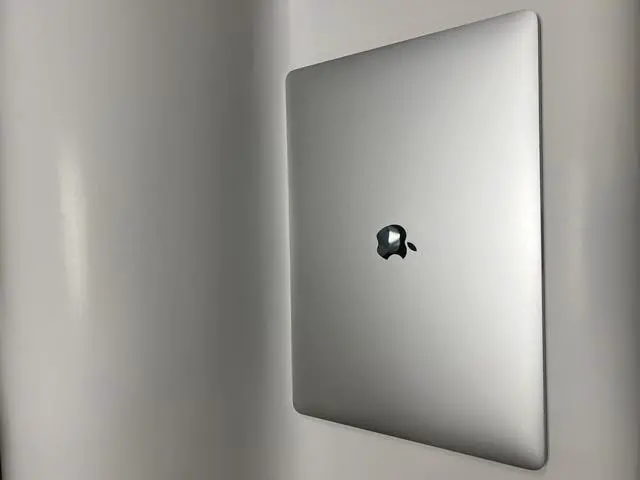 Alt view image 2 of 5 - MacBook Pro Retina 15" A1707 i7 16GB / 256G SSD (2016 Model) Refurbished -Grade A 9/10! macOS  Monterey 12 New Apple Power Adapter and Free LIXSUNTEK® USB-C Adapter