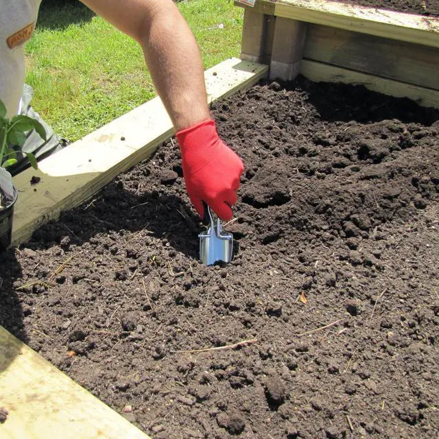 Alt view image 6 of 6 - Treasure Gurus Small Metal Folding Garden Trowel Pouch Outdoor Camp Gardening Shovel Survival Hand Tool