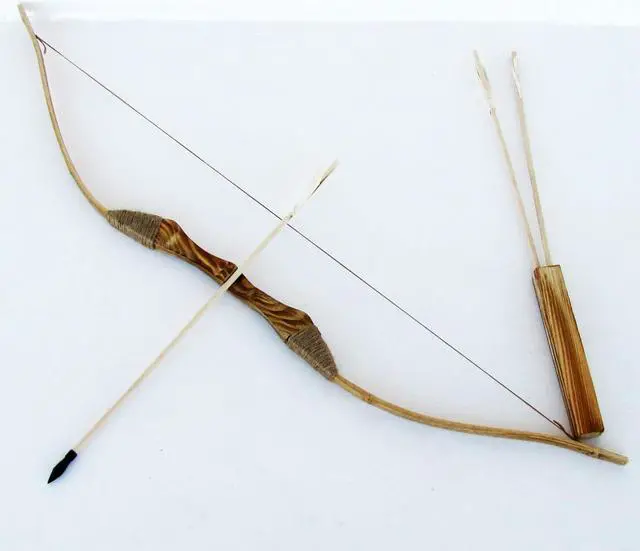 Main image of Youth Wooden Bow and Arrow with Quiver and Set of 3 Arrows