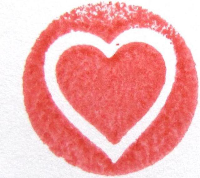 Alt view image 3 of 4 - Treasure Gurus Fast Dry Red Heart Shaped Bingo Dauber Vibrant Color Bright Ink Dot Art Dabber Marker