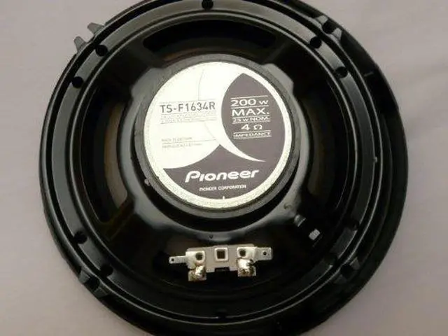 Alt view image 4 of 8 - New Pair Pioneer Ts-F1634r 200 Watt 4 Ohm 6.5" 2 Way Car Audio Coaxial Speaker