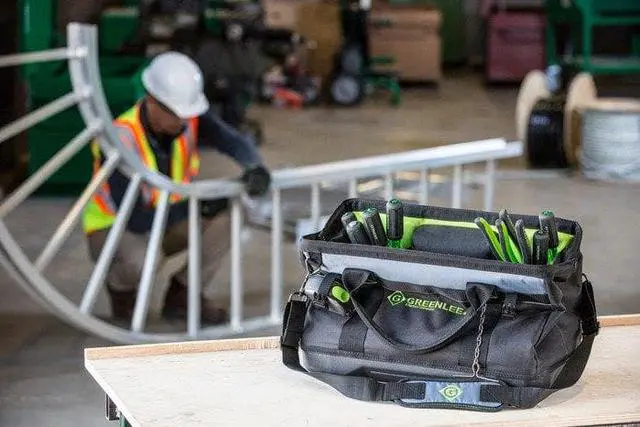 Alt view image 3 of 7 - GREENLEE - 0158-22 18 INCH HD MULT-POCKET TOOL BAG