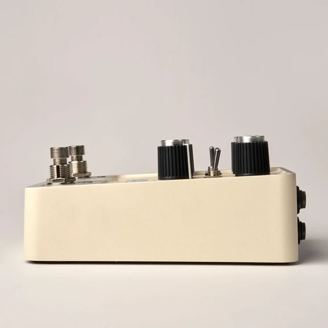 Alt view image 6 of 7 - Universal Audio UAFX Astra Modulation Machine Pedal, AT ATH-M20X Bundle