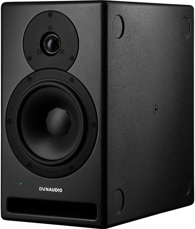 Main image of Dynaudio Core 7 7" Powered Studio Monitor - Black