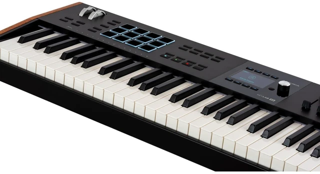 Alt view image 6 of 7 - Arturia KeyLab 88 MK3 Keyboard Controller (Black) - (2) ErnieBall 1/4 Cables - (2) Midi Cables - Tascam TH02 Bundle