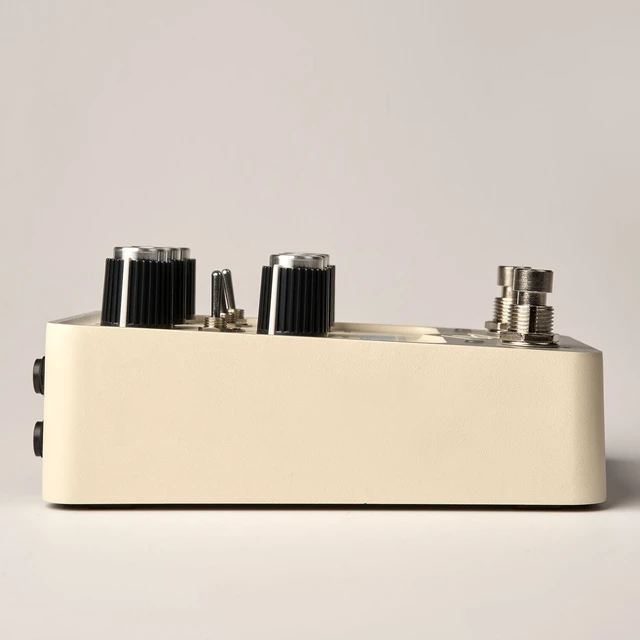 Alt view image 5 of 6 - Universal Audio UAFX Astra Modulation Machine Pedal