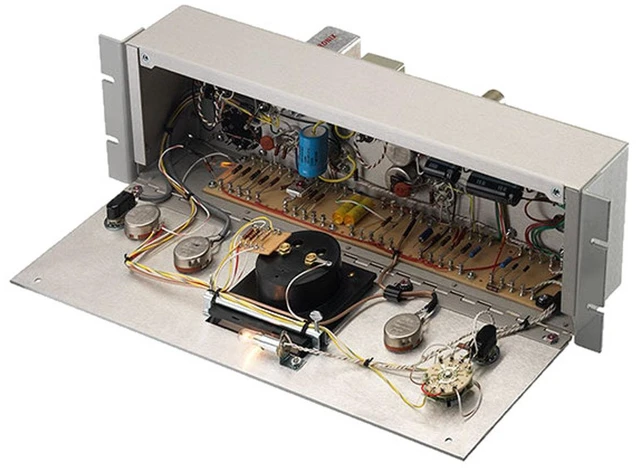 Alt view image 3 of 5 - Universal Audio Teletronix LA-2A, ATH-M50X, ErnieBall XLR Cable Bundle