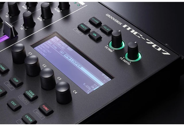 Alt view image 3 of 5 - Roland MC-707 GROOVEBOX (US.ED)