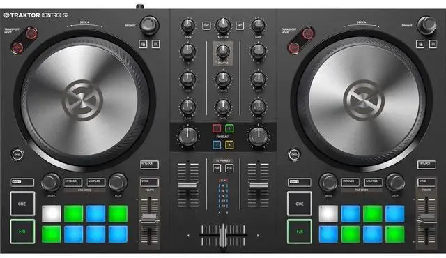 Alt view image 3 of 6 - Native Instruments TRAKTOR KONTROL S2 MK3 + V-MODA Crossfade LP2 Special Edition (Matte Black)