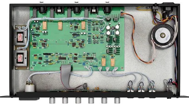 Alt view image 5 of 7 - Warm Audio BUS-COMP 2-Channel VCA Bus Compressor, Furman SS-6B, Tascam TH02 Bundle