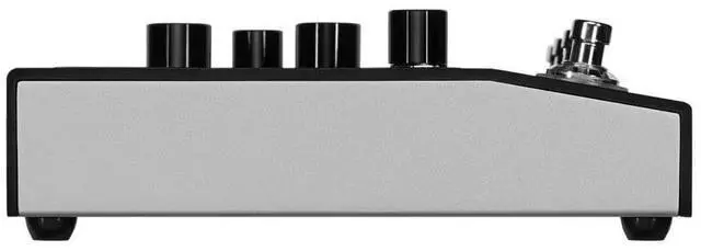 Alt view image 5 of 6 - Valeton GP-200LT Amp Modeling Multi-Effects Processor, Gig Bag Bundle