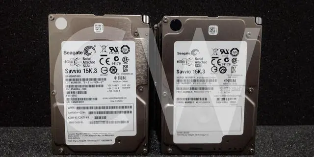 Main image of LOT OF 10 -ST9300653SS 9SW066 Seagate 300GB 15K RPM 6Gb/s 2.5"SAS HDD Hard Drive