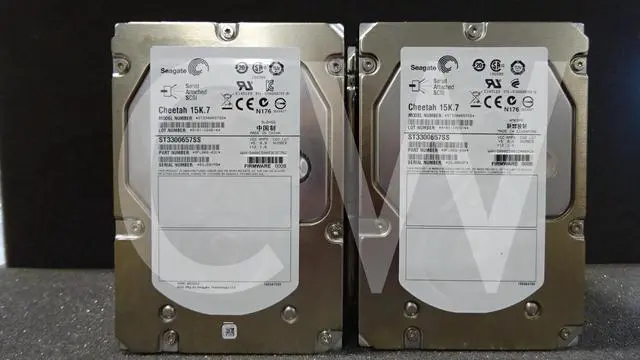 Main image of LOT OF 10-Seagate ST3300657SS 9FL065 300GB 15K RPM 6Gb/s 3.5" SAS HDD Hard Drive