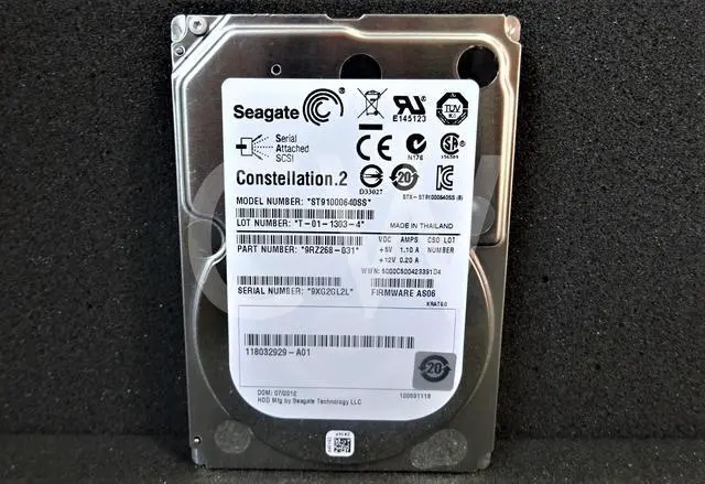 Alt view image 2 of 2 - Seagate ST91000640SS 9RZ268 1TB 7.2K RPM 6Gb/s 2.5" SAS HDD Hard Drive