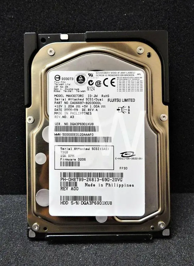 Main image of H8799 0H8799 Dell MAX3073RC 73GB 15K RPM 3Gb/s 3.5" SAS SERVER HDD Hard Drive