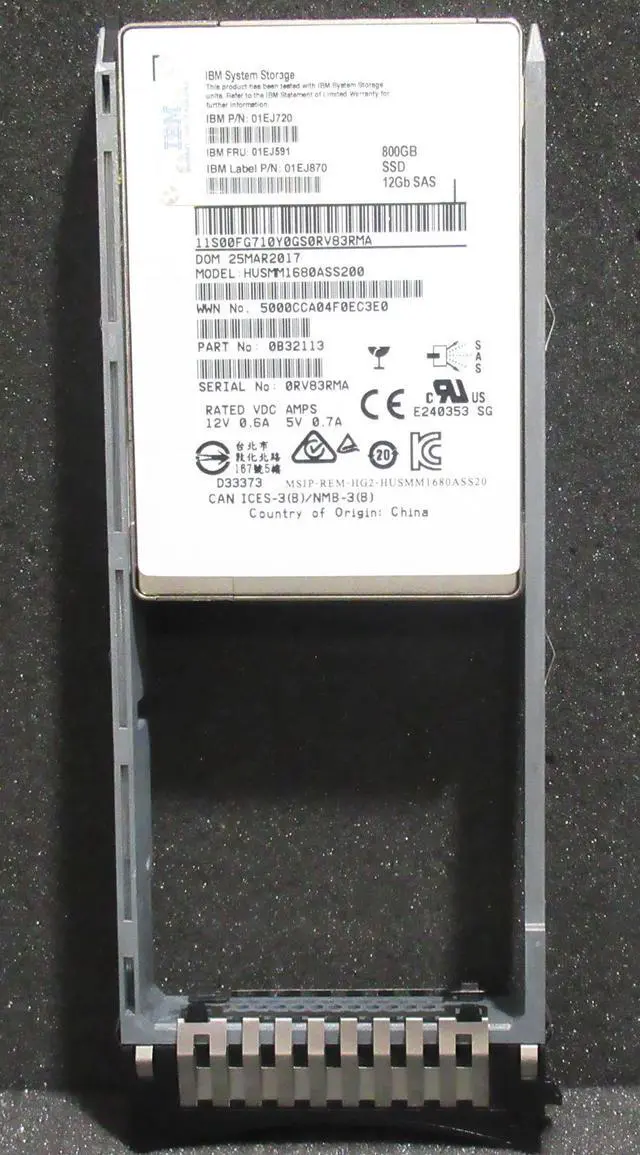 Main image of 01EJ591 01EJ720 01EJ870 LENOVO 800GB 12Gbps 2.5in SAS Solid State Drive (SSD)