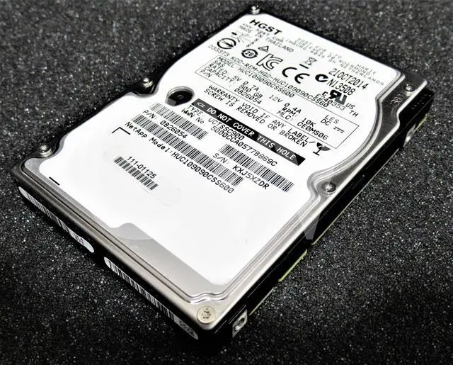 Main image of HUC109090CSS600 0B26054 HGST 900GB 10K RPM 6Gb/s 2.5" SAS HDD Hard Drive