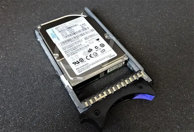Main image of 26K5777 26K5779 IBM 73.4GB 10K RPM 3Gb/s SFF NH 2.5" SAS SERVER HDD Hard Drive