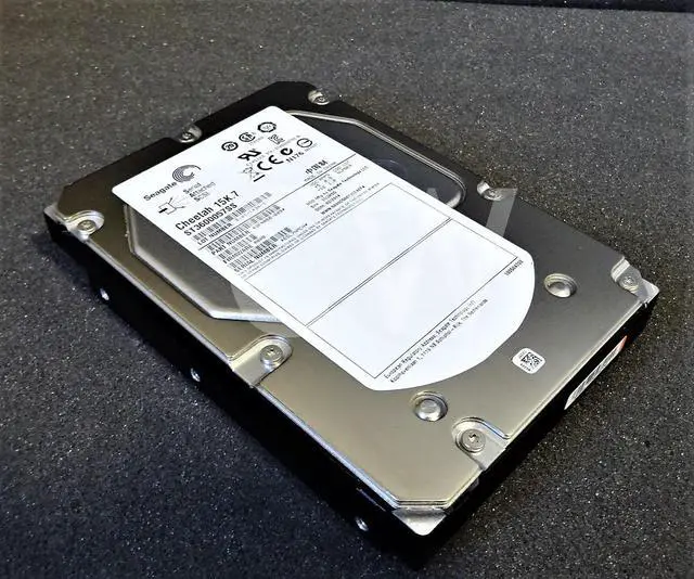 Alt view image 2 of 3 - LOT OF 20-Seagate ST3600057SS 9FN066 600GB 15K RPM 6Gb/s 3.5" SAS HDD Hard Drive