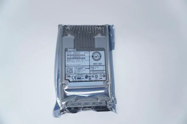 Alt view image 2 of 2 - MWGK7 Dell 960GB 2.5" SAS 12G MLC RI SSD PX05SRB096Y SDFAM82DAB01 Gen13