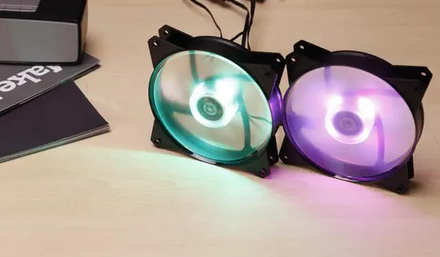 Alt view image 7 of 7 - MasterFan Lite MF120L RGB with Customizable Color Options by Cooler Master
