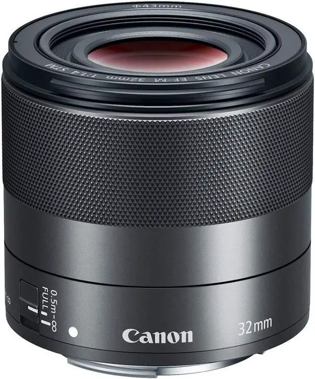 Alt view image 2 of 8 - Canon EF 16-35mm f/2.8L III USM Lens With Lens Case AND Cleaning Kit