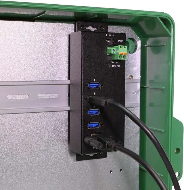 Alt view image 5 of 6 - Coolgear 4 Port Managed USB 3.2 Gen 1 Hub w/ 15KV ESD Surge Protection & Vertical Port Orientation