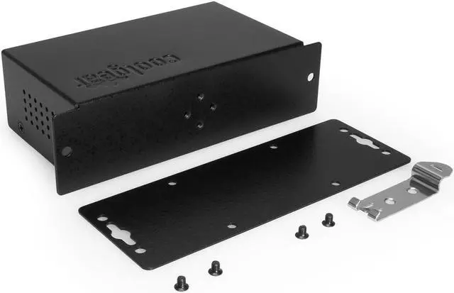 Alt view image 3 of 7 - Coolgear 4 Port Industrial USB 3.2 Gen 2 Type-C Hub w/ Screw-Locking Ports & Status LEDs