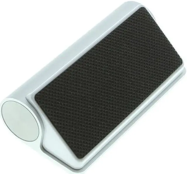 Alt view image 3 of 5 - USBGear USBGear 4-Port USB 3.0 Data Hub Sleek Silver for Laptop Applications