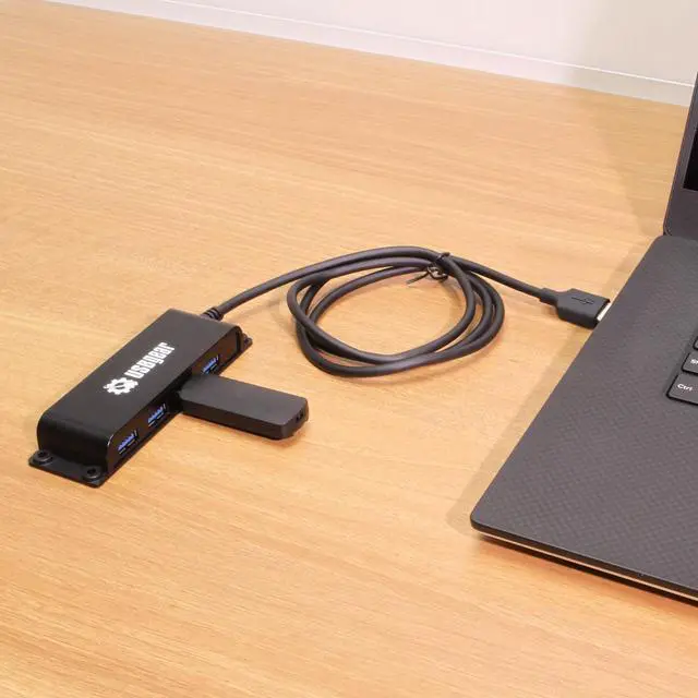 Alt view image 3 of 5 - USBGear 4 Port USB 3.2 Gen 2 10Gbps Hub Type-A Host w/ Screw & Velcro Mount