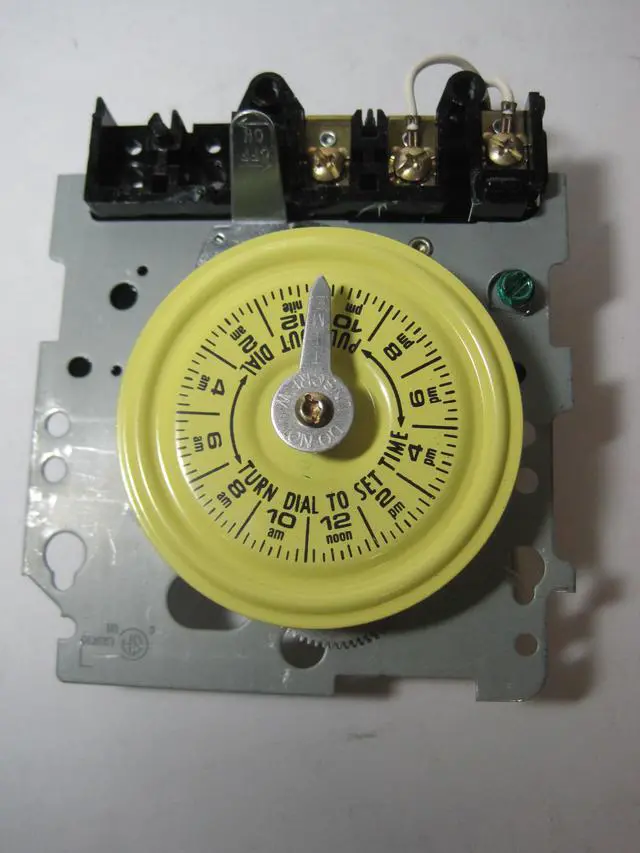 Alt view image 4 of 8 - Timer, 24Hr, SPST, 208-277V, 40A, NEMA1