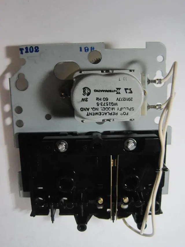 Alt view image 5 of 8 - Timer, 24Hr, SPST, 208-277V, 40A, NEMA1