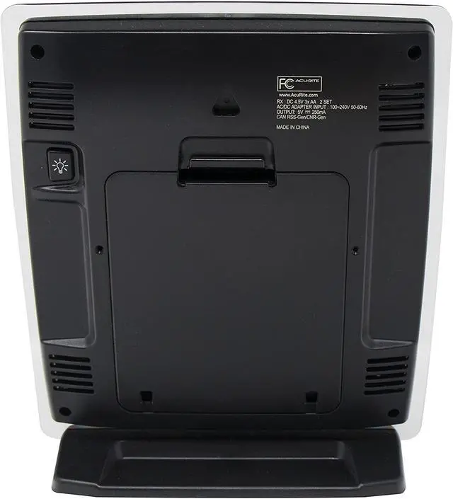 Alt view image 5 of 7 - AcuRite 01517RM Wireless Weather Station with 5-in-1 Weather Sensor: Temperature and Humidity Gauge, Rainfall, Wind Speed and Wind Direction