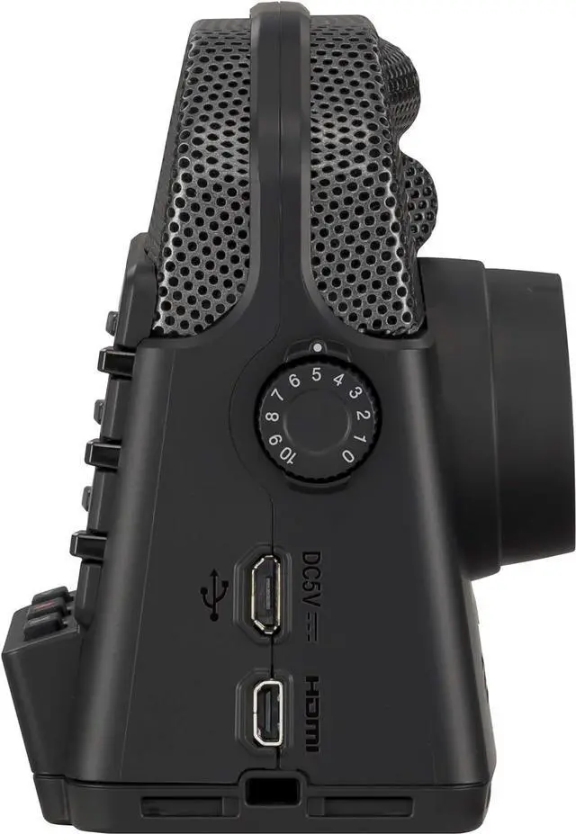 Alt view image 5 of 6 - Zoom Q2n-4K Handy Video Recorder, 4K/30P Ultra High Definition Video, Compact Size, Stereo Microphones, Wide Angle Lens, for Recording Music, Video, YouTube Videos, Livestreaming