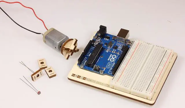 Alt view image 5 of 12 - The Arduino Starter Kit (Official Kit from Arduino with 170-page Arduino Projects Book)