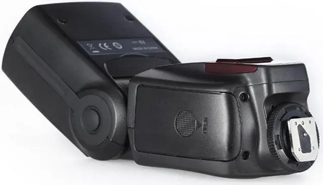 Alt view image 7 of 7 - YONGNUO YN560 ? 2.4GHZ Flash Speedlite Wireless Transceiver Integrated for Canon Nikon Panasonic Pentax Camera