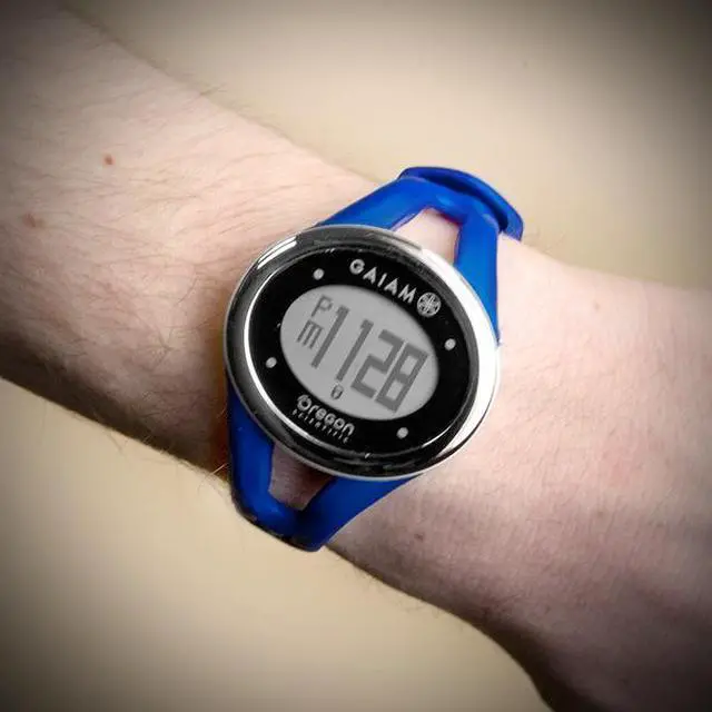 Alt view image 8 of 8 - Oregon Scientific SE338/BXTDB Gaiam ECG Heartrate Monitor Touch Watch Navy Blue