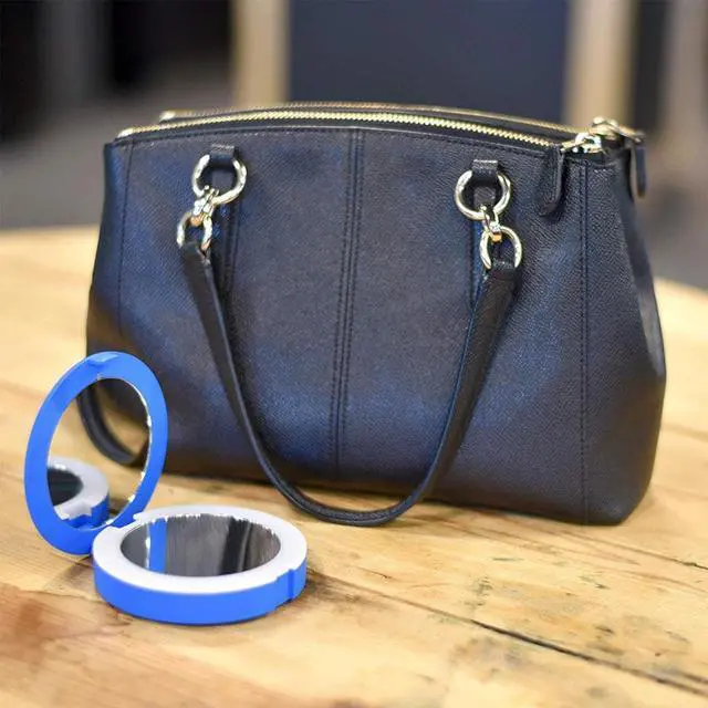 Alt view image 6 of 8 - Cipe Mirror Compact Waterprint 5,000mah Powerbank Portable Charger