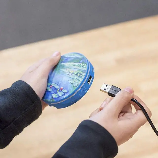 Alt view image 5 of 8 - Cipe Mirror Compact Waterprint 5,000mah Powerbank Portable Charger