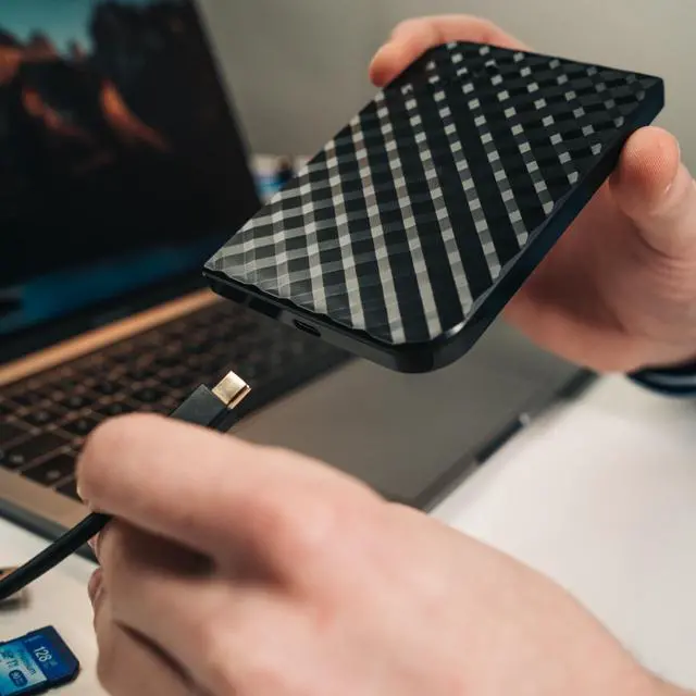 Alt view image 12 of 14 - 512GB Store 'N' Go USB 3.2 Gen 1 Portable SSD - Notebook, Desktop PC Device Supported - USB 3.2 (Gen 1) Type C - 2 Year Warranty
