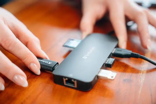 Alt view image 11 of 12 - Verbatim USB-C Pro Multiport Hub CMH 09 - 9 Ports - for Notebook - Charging Capability - Memory Card Reader - SD, microSD - USB Type C - 4K - 3840 x 2160 - 5 x USB Ports - 3 x USB Type-A Po
