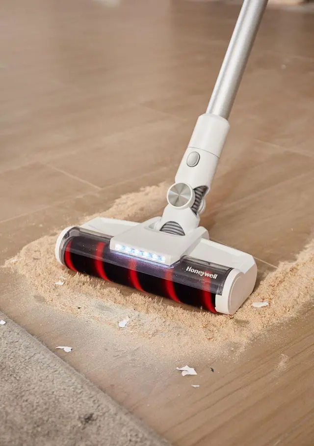 Alt view image 4 of 8 - Aeromax Elite VC10 Cordless Vacuum 8.7" Cleaning Path White HVC10AMEWT01US