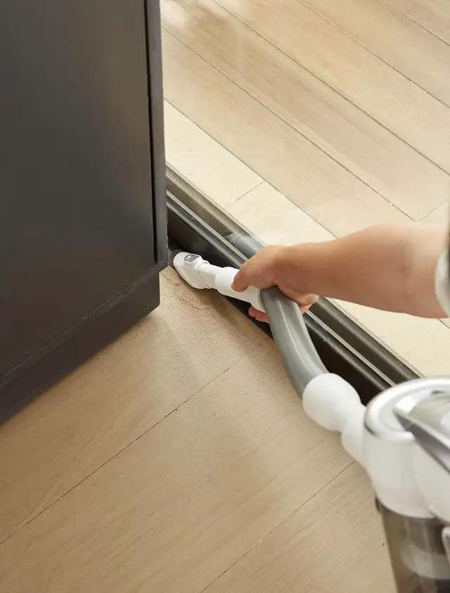 Alt view image 7 of 8 - Aeromax Elite VC10 Cordless Vacuum 8.7" Cleaning Path White HVC10AMEWT01US