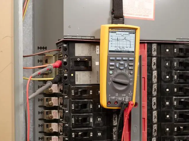 Alt view image 11 of 13 - Fluke 289 True-RMS Industrial Logging Multimeter FLUKE289