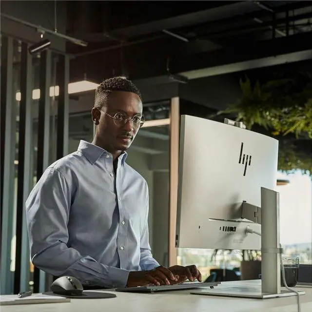 Alt view image 10 of 15 - HP EliteOne 870 G9 All-in-One Computer - Intel Core i7 14th Gen i7-14700 - vPro Technology - 16 GB - 512 GB SSD - 27" QHD Touchscreen - Desktop - Intel Q670 Chip - 2560 x 1440 - Windows 11 Pro -