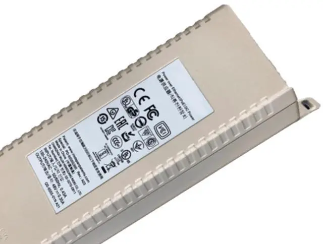 Alt view image 8 of 8 - HPE Networking Instant On PoE Injector R9M77A