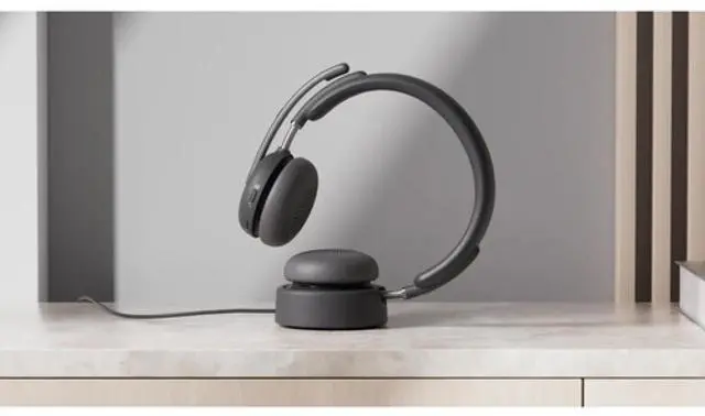 Alt view image 4 of 4 - Logitech Charging Stand for Zone Wireless 2 Headset 989-001175