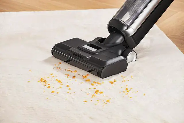 Alt view image 2 of 6 - Honeywell FC20 Ultamax Pro Cordless Floor Cleaner and Vacuum HFC20UMPGE01US