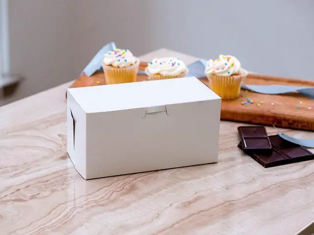 Alt view image 5 of 7 - Tuck-Top Bakery Boxes, Paperboard, White, 12 x 12 x 5 0987