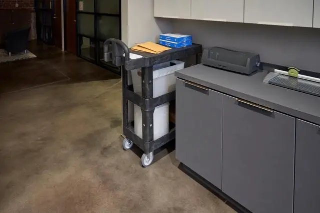 Alt view image 5 of 7 - Rubbermaid Brute 3-Shelf Heavy-Duty Ergo Utility Cart Small Black 2203280